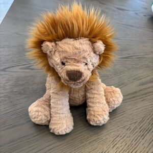 NWOT Jellycat Furry Lion Plush - Cream and Brown